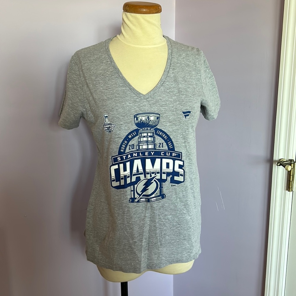 Tampa Bay Lightning Stanley Cup Champs tee